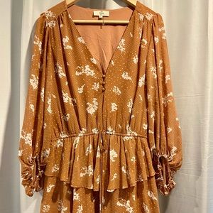 Gorgeous flowy floral ruffle dress